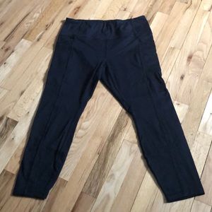 RBX Active Women's Black Capri With pockets